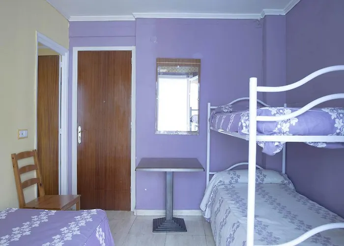 Residencia Alclausell ホステル