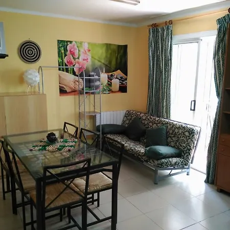 Residencia Alclausell بيت شباب تاراغونا