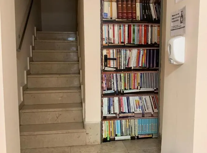 Residencia Alclausell Hostel Tarragona