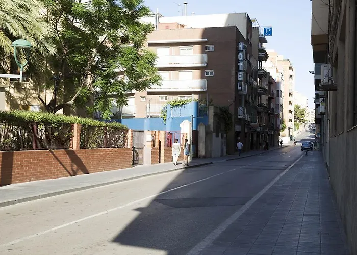 Residencia Alclausell Hostel *